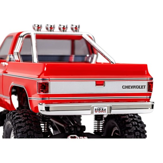 TRX-4M High Trail Crawler with 1979 Chevrolet K10 Truck Body: 1/18-Scale 4WD Electric Truck Blauw