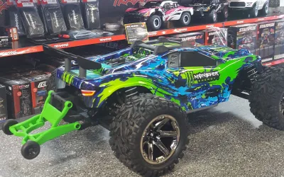 Rustler 4x4 weely bar update