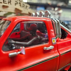 Interieur voor Chevrolet K10 1:18 3d geprint met mannetje