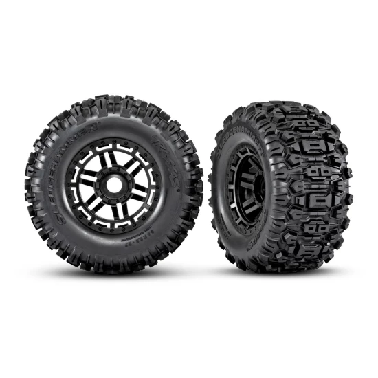 Maxx 2,8 zwarte velgen & Sledgehammer-banden (2)