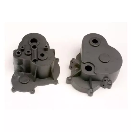 Gearbox halves (f&r)/ rubber access plug, TRX4991