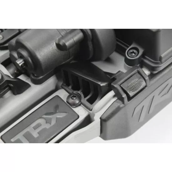 Traxxas Summit 1/16 RTR incl accu en 12v lader